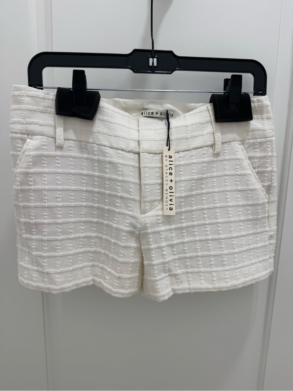 Alice + Olivia Cream Textured High-Rise Bermuda Shorts